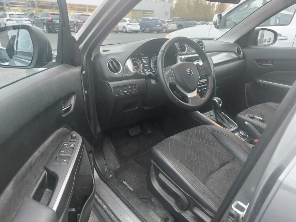 Suzuki Vitara 2024, bild 4/4