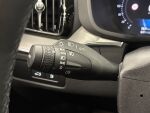 Volvo XC60 2023 Musta