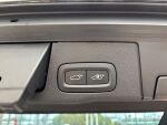 Volvo XC60 2023 Musta