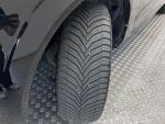 Volvo XC60 2023 Musta