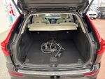 Volvo XC60 2023 Musta