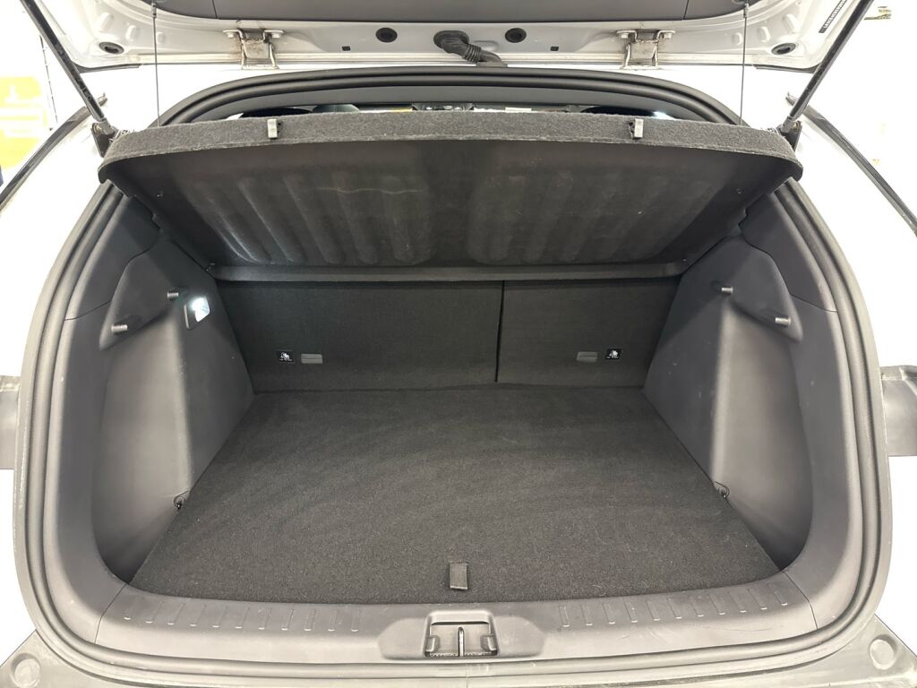 Byd ATTO3 2022 Valkoinen