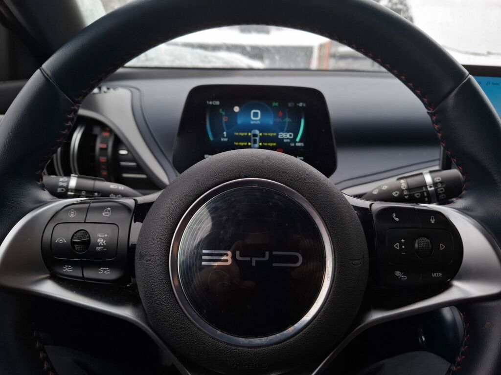 Byd ATTO3 2022 Valkoinen