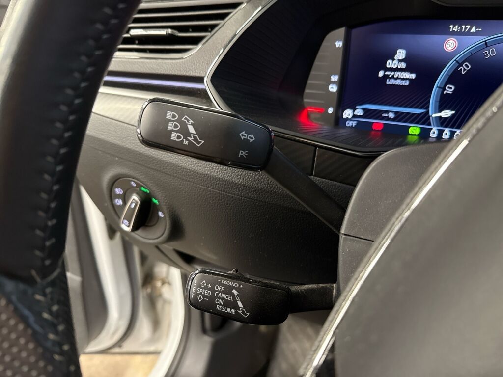 Skoda Superb 2023 Valkoinen