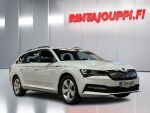 Skoda Superb 2023 Valkoinen