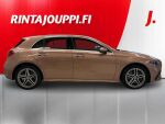 Mercedes-Benz A 2023 Ruskea (beige)