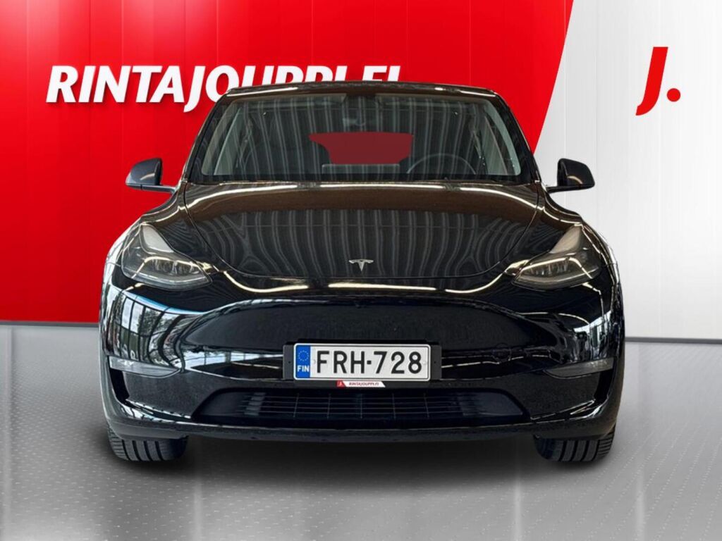 Tesla Model Y 2023 Musta