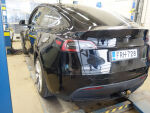 Tesla Model Y 2023 Musta