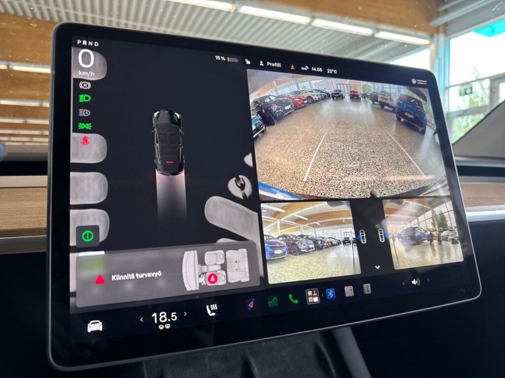 Tesla Model Y 2023 Musta