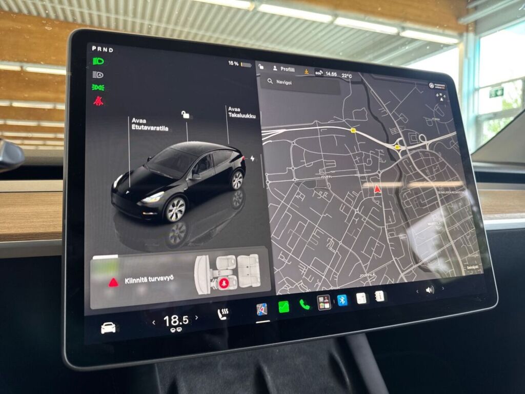 Tesla Model Y 2023 Musta