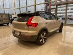 Volvo XC40 2023 Ruskea (beige)