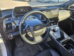 Toyota bZ4X 2023 Valkoinen