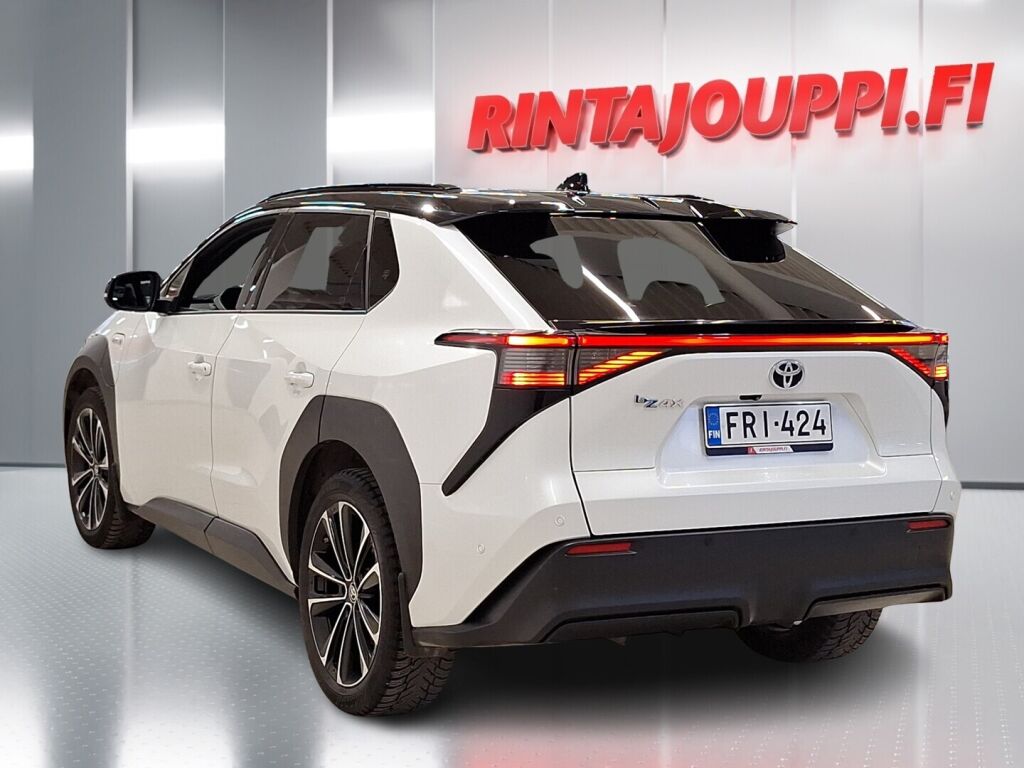 Toyota bZ4X 2023 Valkoinen