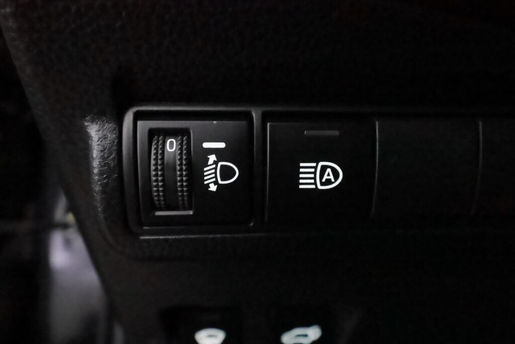 Toyota Corolla Cross 2023 Musta