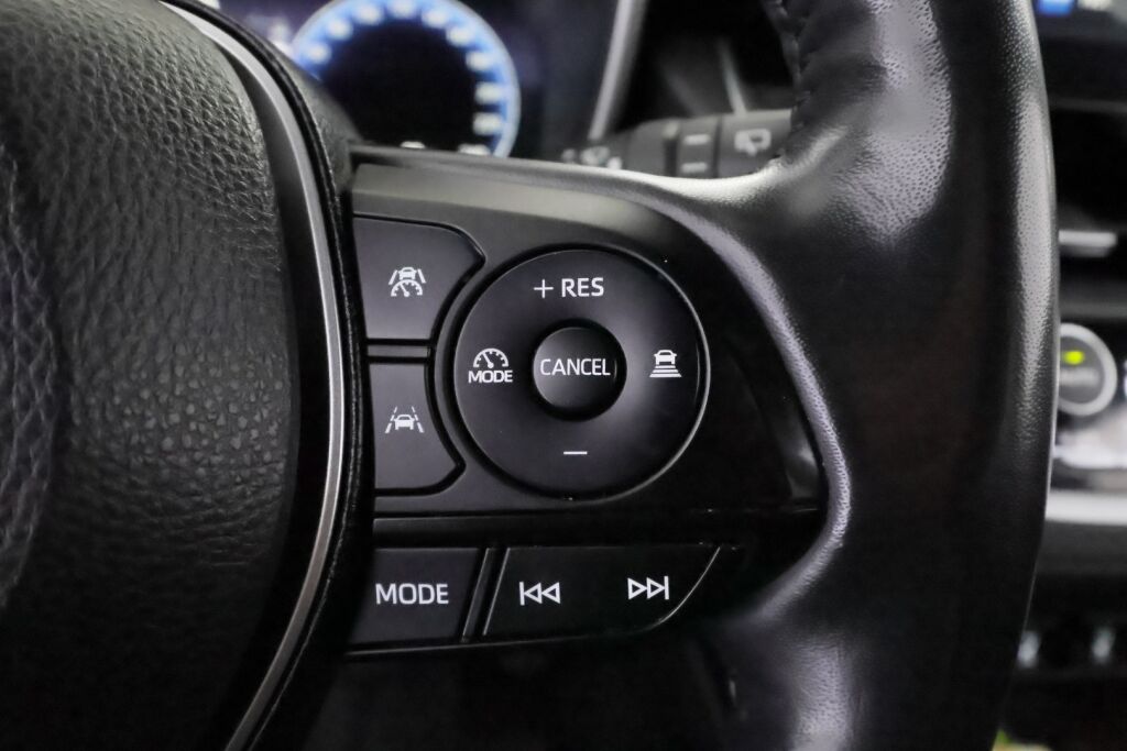 Toyota Corolla Cross 2023 Musta