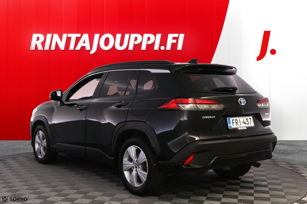 Toyota Corolla Cross 2023 Musta