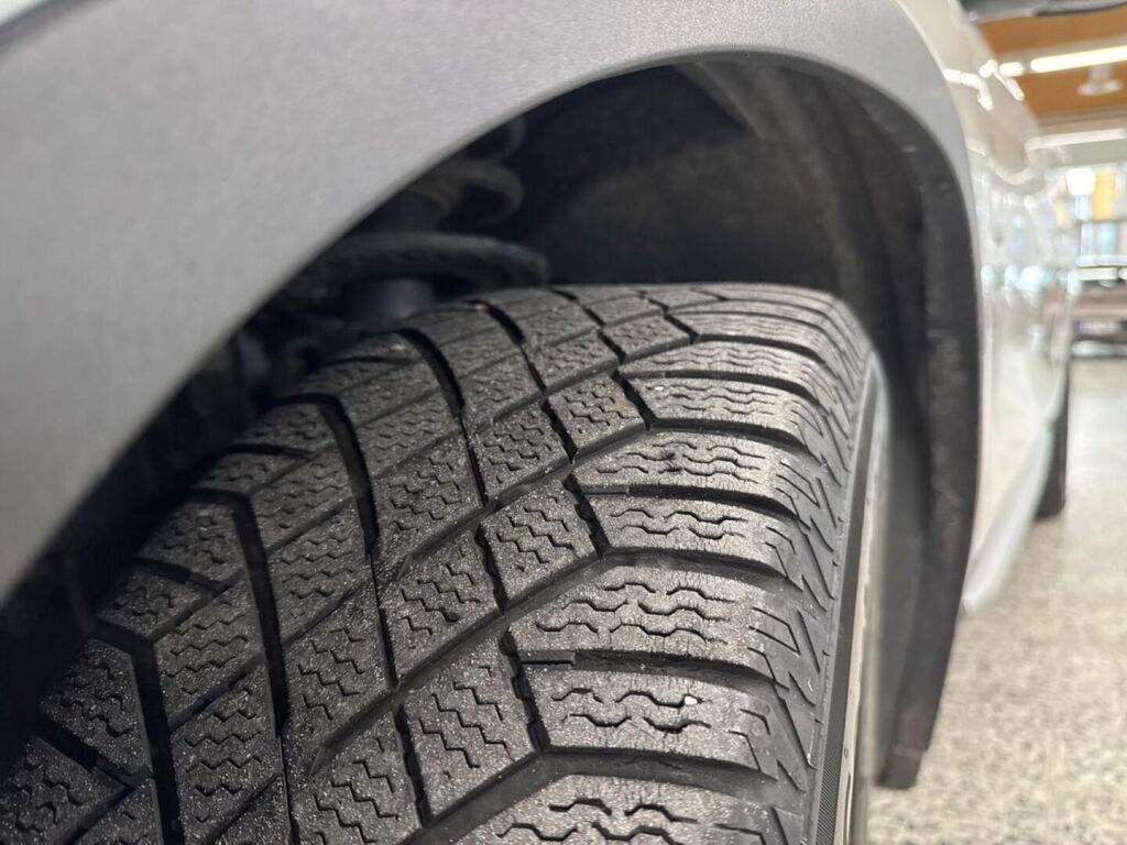 BMW X3 2020 Valkoinen