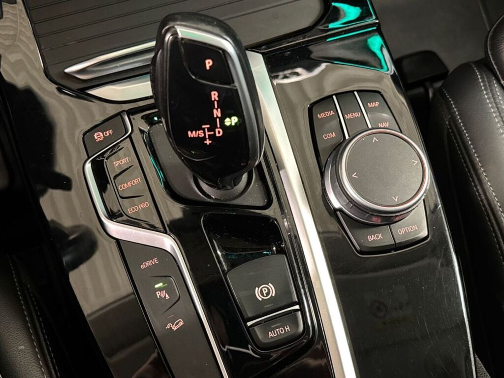 BMW X3 2020 Valkoinen