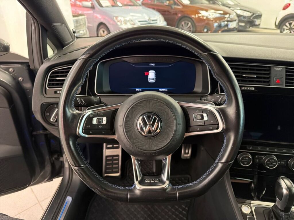Volkswagen Golf 2020 Harmaa