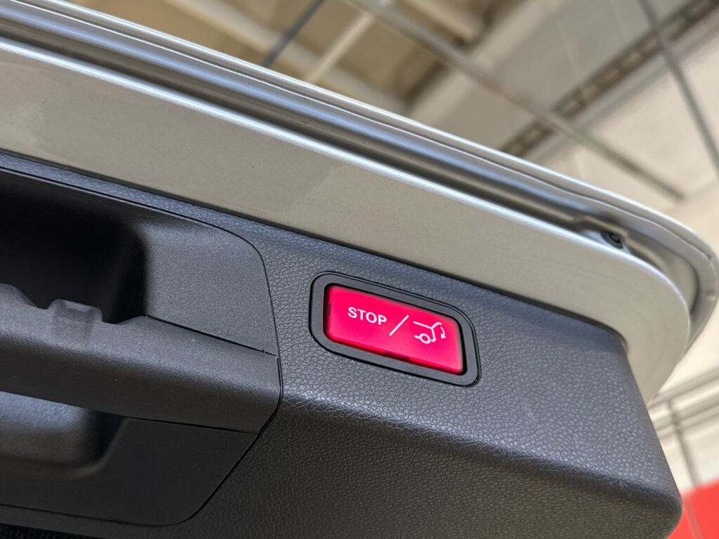 Mercedes-Benz E 2021 Hopea