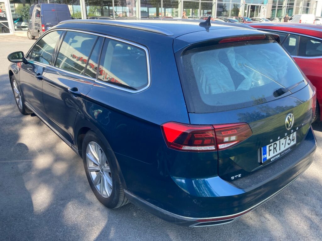 Volkswagen Passat 2020 Metallinhohto Sininen
