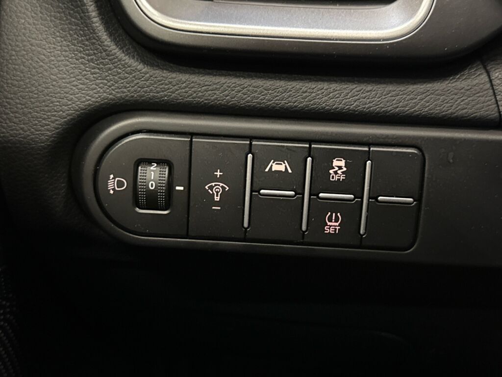 Kia Ceed 2023 Vihreä