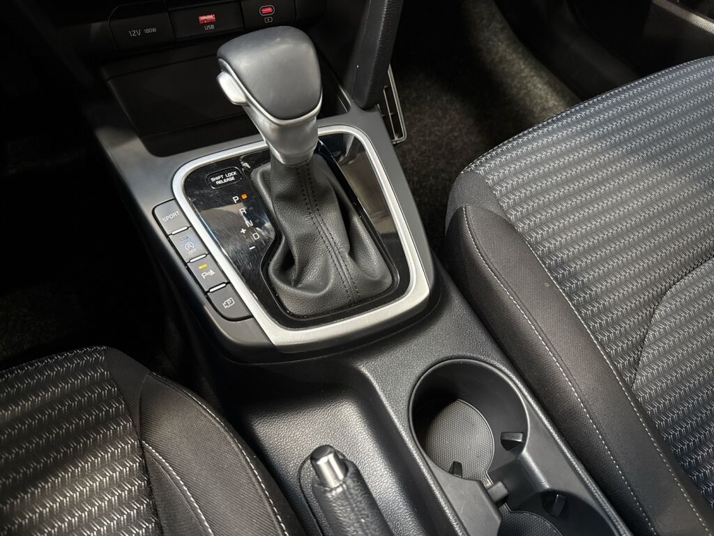 Kia Ceed 2023 Vihreä