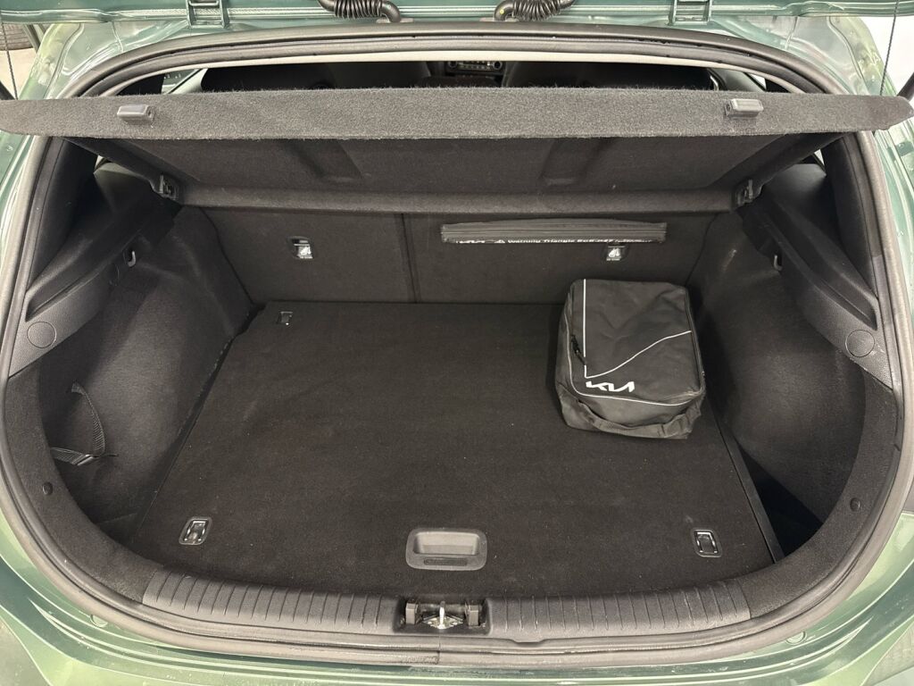 Kia Ceed 2023 Vihreä