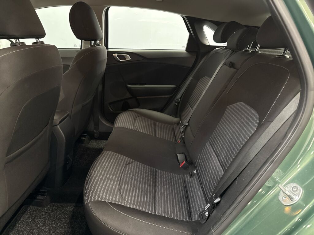 Kia Ceed 2023 Vihreä