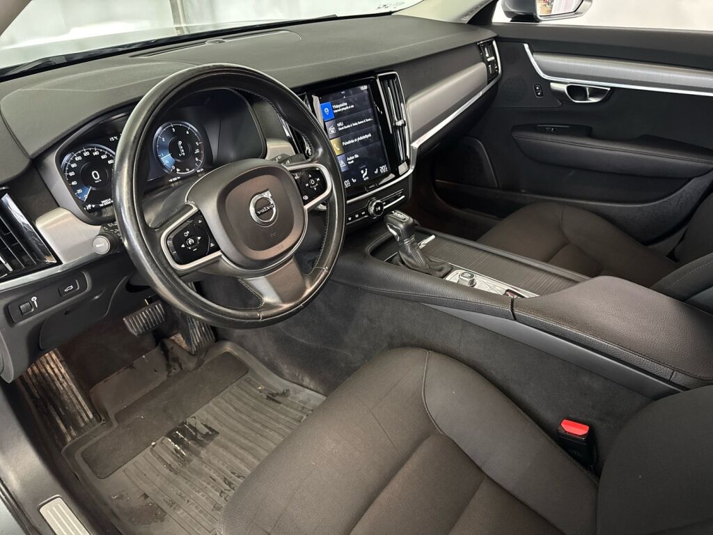 Volvo V90 2019 Harmaa