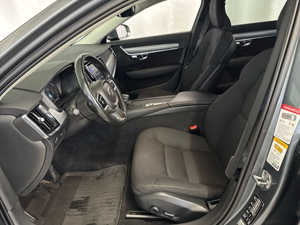Volvo V90 2019 Harmaa