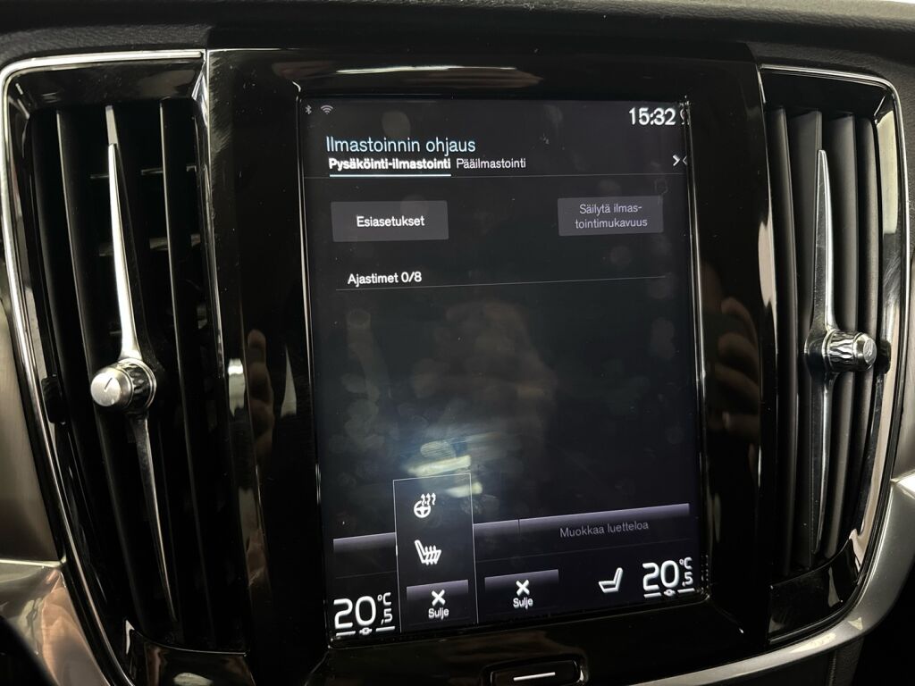 Volvo V90 2019 Harmaa