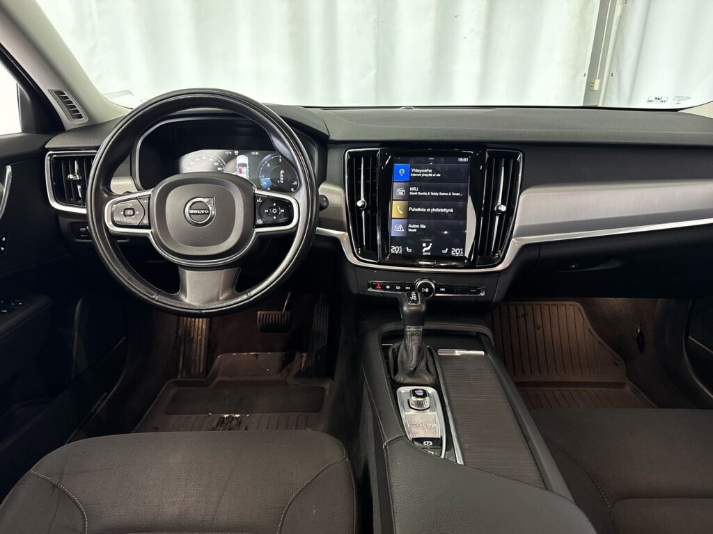 Volvo V90 2019 Harmaa