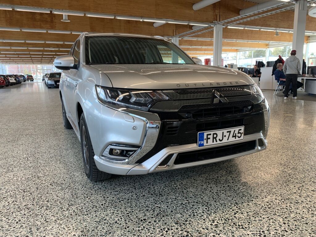 Mitsubishi Outlander PHEV 2020 Hopea