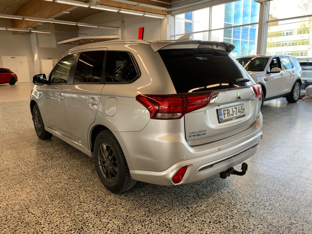 Mitsubishi Outlander PHEV 2020 Hopea