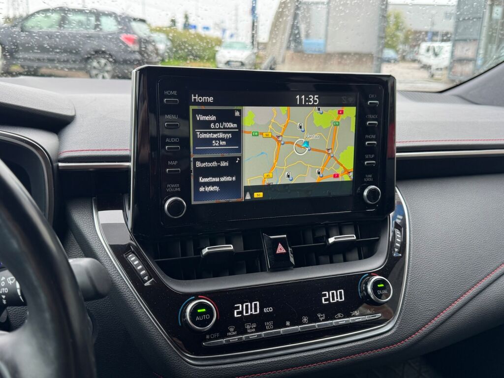 Toyota Corolla 2019 Punainen