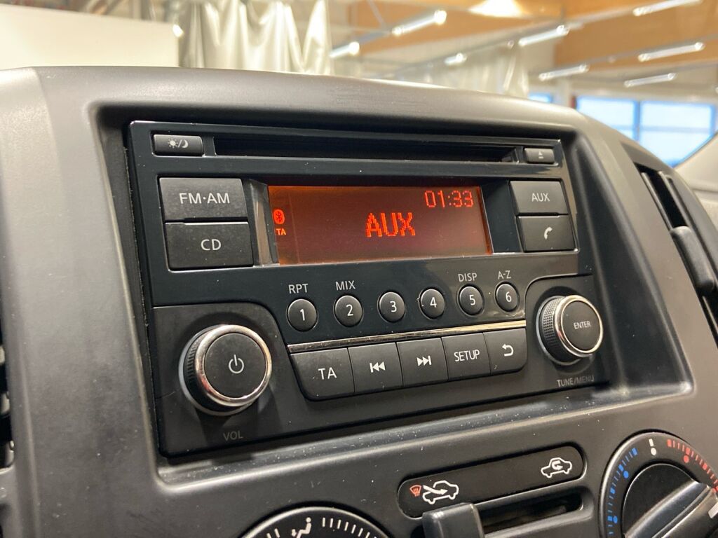 Nissan NV200 2013 Valkoinen