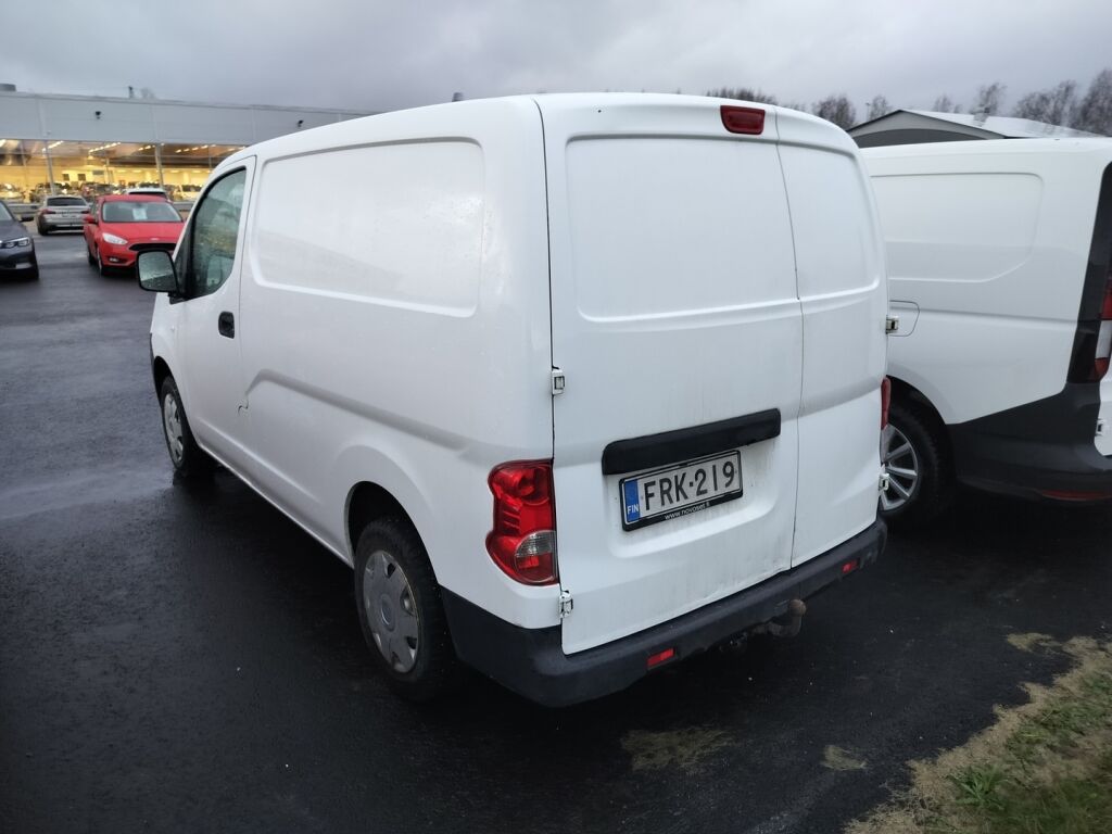 Nissan NV200 2013 Valkoinen
