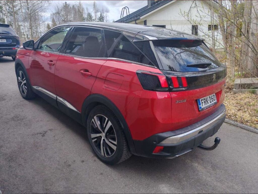 Peugeot 3008 2020 Punainen