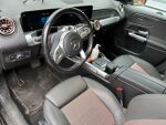 Mercedes-Benz EQB 2022 Musta
