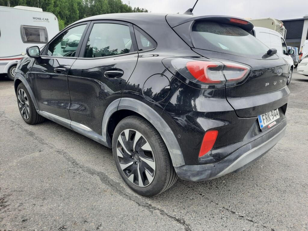 Ford Puma 2023 Musta