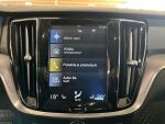 Volvo V60 2019 Valkoinen
