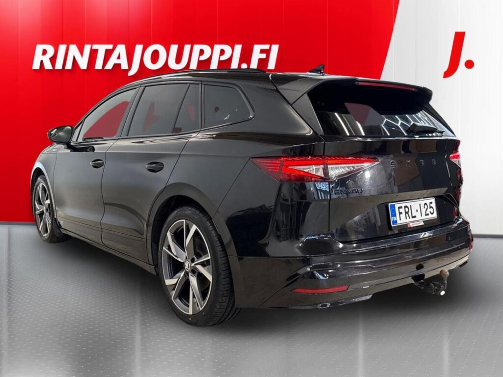 Skoda Enyaq 2023 Musta