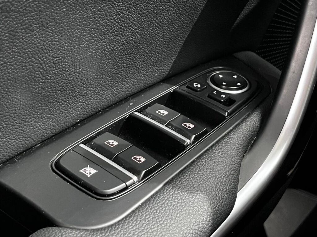 Kia Ceed 2023 Valkoinen