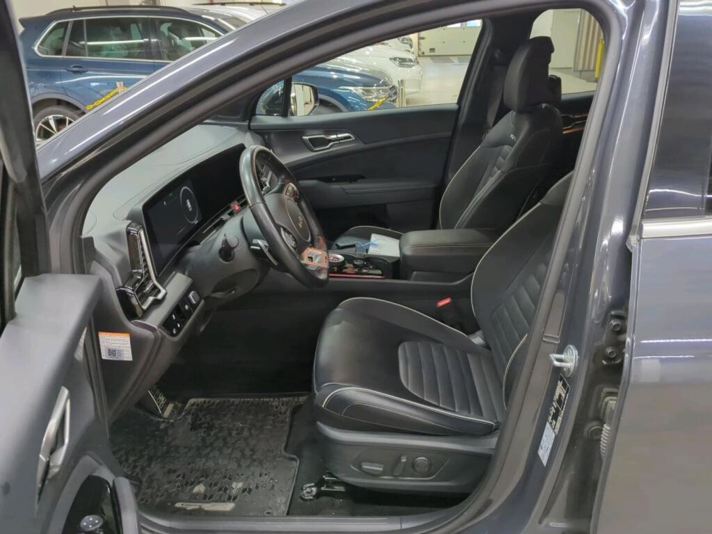 Kia Sportage 2023 Harmaa