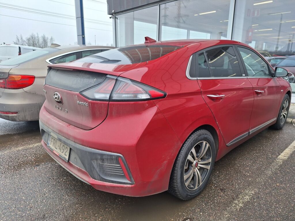 Hyundai IONIQ electric 2020 Punainen