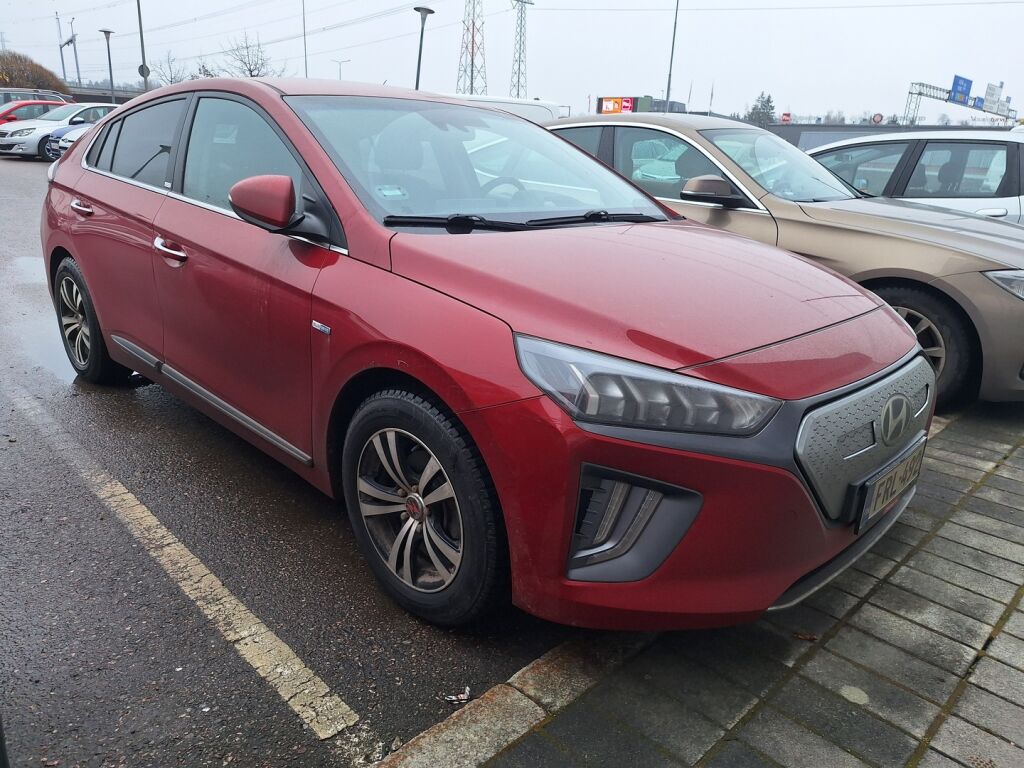 Hyundai IONIQ electric 2020 Punainen