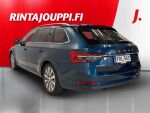 Skoda Superb 2023 Sininen