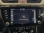 Skoda Superb 2023 Sininen