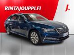 Skoda Superb 2023 Sininen